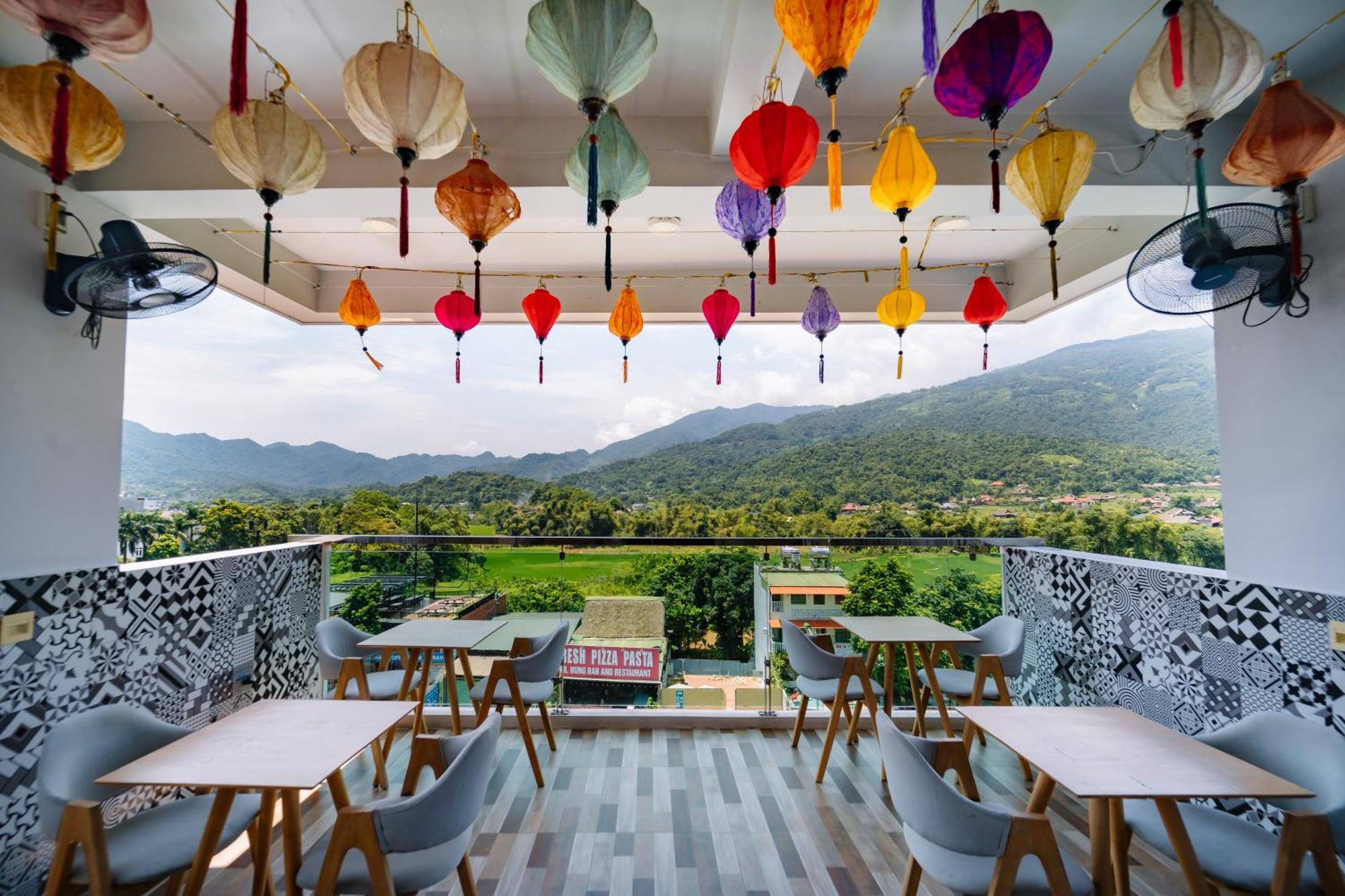 Ha Giang City Hostel Bagian luar foto